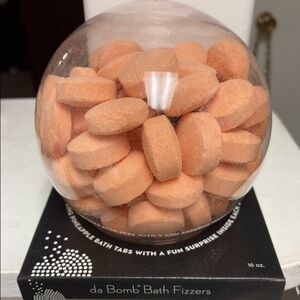 NWT da Bomb 🛀 Bath Fizzlets in Pineapple 🍍 w/ Surprise Inside